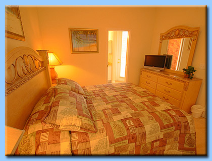 If you want to squeeze more people into the Holiday Villa there is a queen sized sofa bed in the family room.